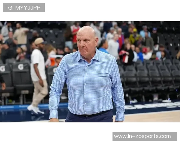 鲍威尔分析进攻困境：对手防守策略升级我队配合与跑动需加强